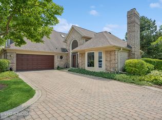 311 Rivershire Ct, Lincolnshire, IL 60069