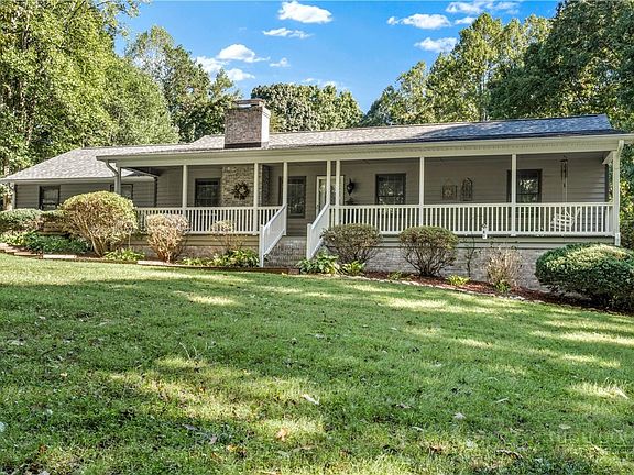 3rd image of 6875 Vance Road