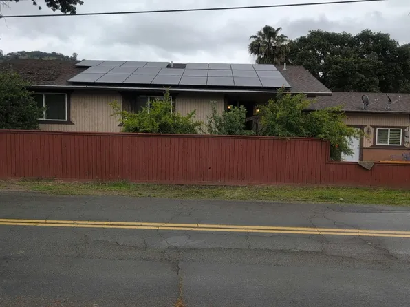330 Lake St, Clearlake Oaks, CA 95423