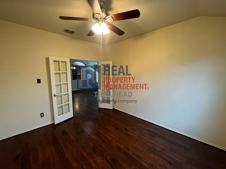 3929 Eaglerun Dr — Photo 13
