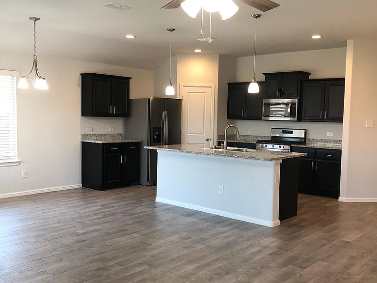 2225 Denmark Ln — Photo 17
