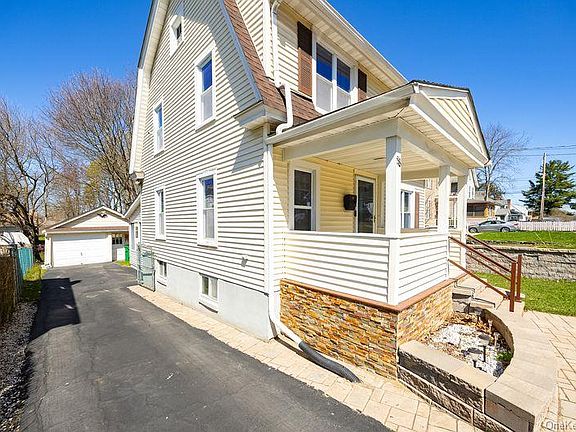 3rd image of 88 Innis Avenue