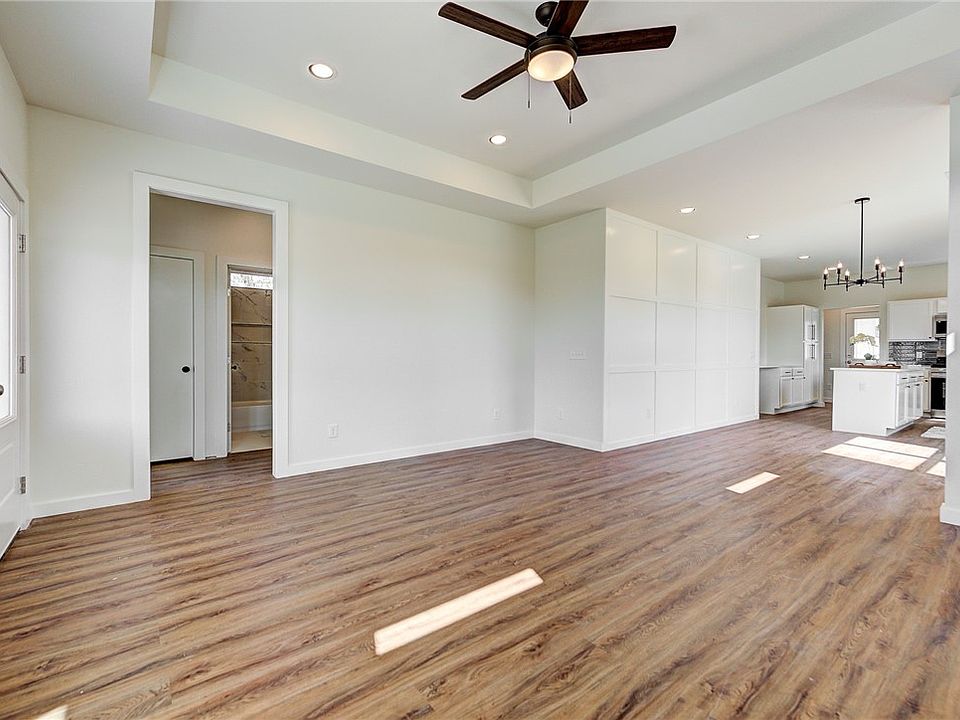 1324 E Cleveland Ave, Guthrie, OK 73044 Zillow