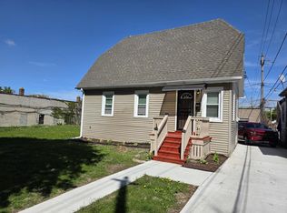 2668 N 54th St, Milwaukee, WI 53210
