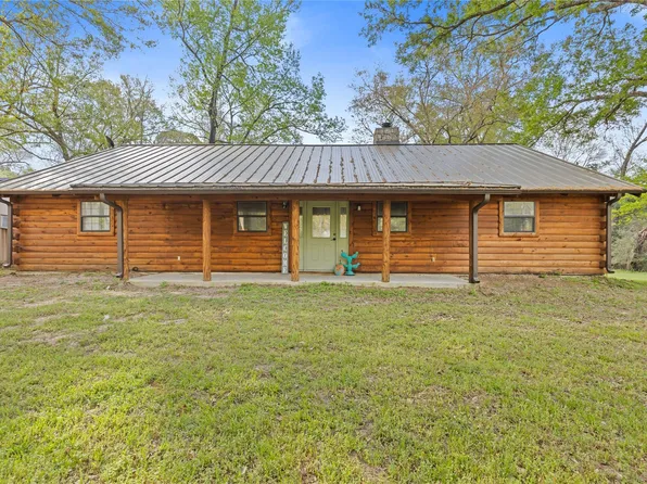 110 Southwood Forest Rd, Huntsville, TX 77340