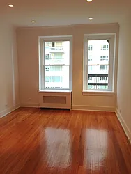 Rented by Manhattan Skyline