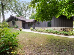 N2337 W Main Rd, Lake Geneva, WI 53147