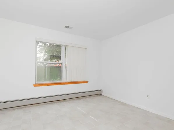 235 75th Street image 9 of 15