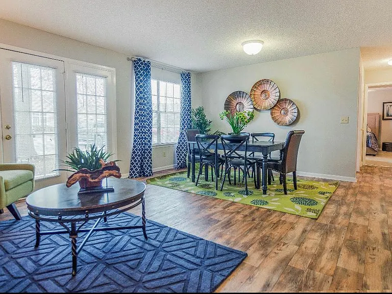 Northfield Commons Apartments — Photo 4