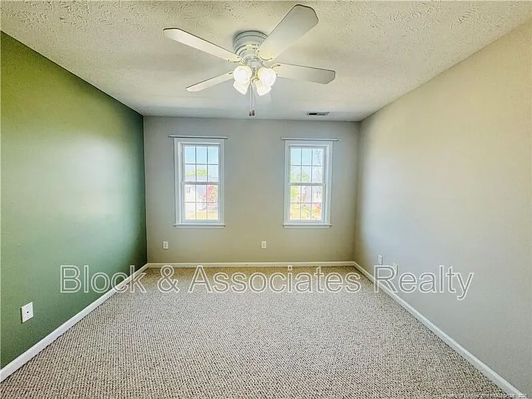 109 Vail Ct — Photo 12