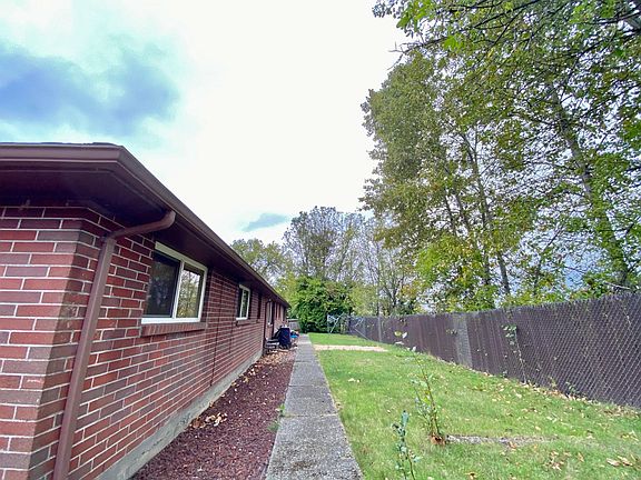 2nd image of 13520 37th Ave S #13524