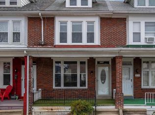 216 Carroll St, Reading, PA 19611