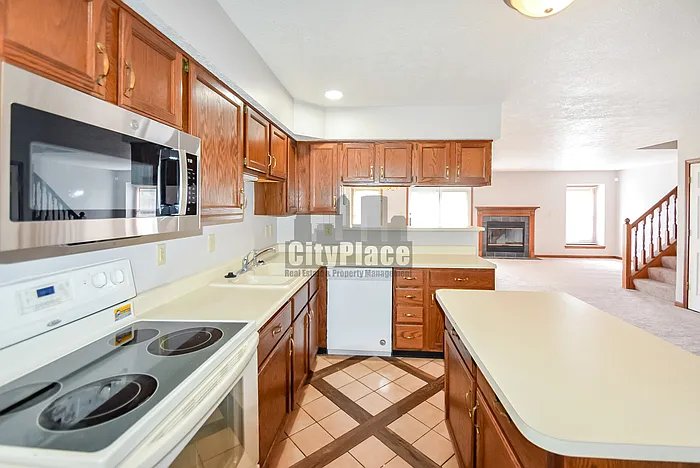 5439 Cotton Bay Dr W — Photo 13