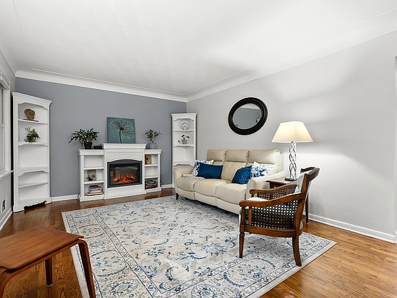 3rd image of 7775 N 34th St