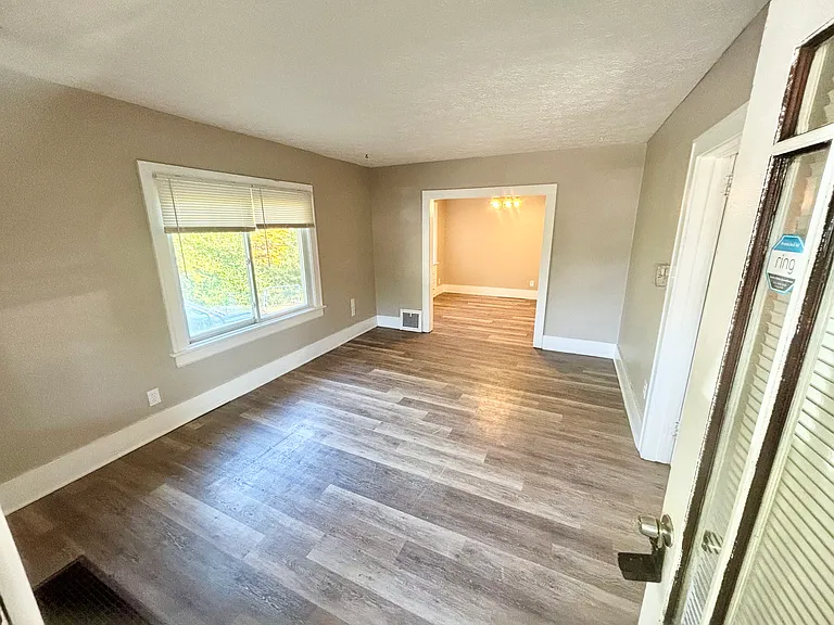 2576 Graham Rd — Photo 3