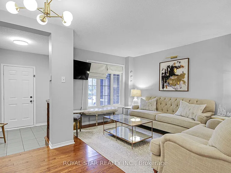 133 Margrave Ave — Photo 7