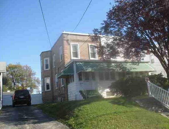 2nd image of 707 Saville Ave