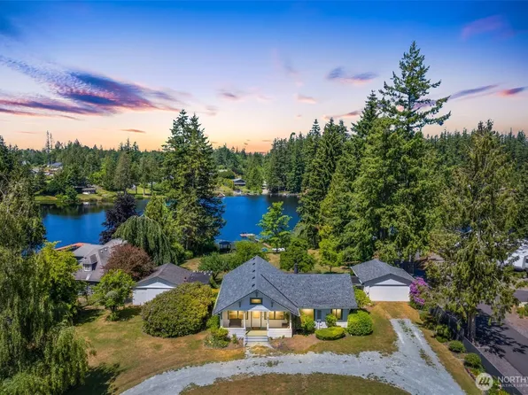 8203 Lakewood Road, Stanwood, WA 98292