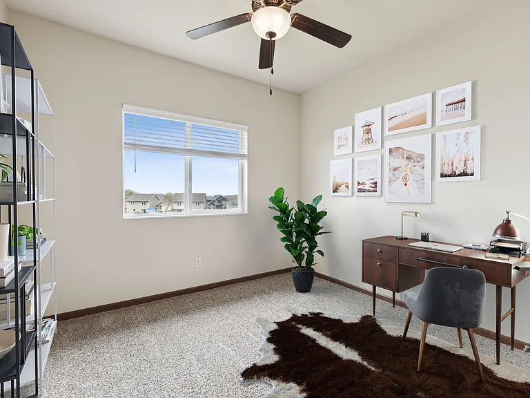 Two Bedroom - 2 Bed / 2 Bath - 987 Sq.Ft.