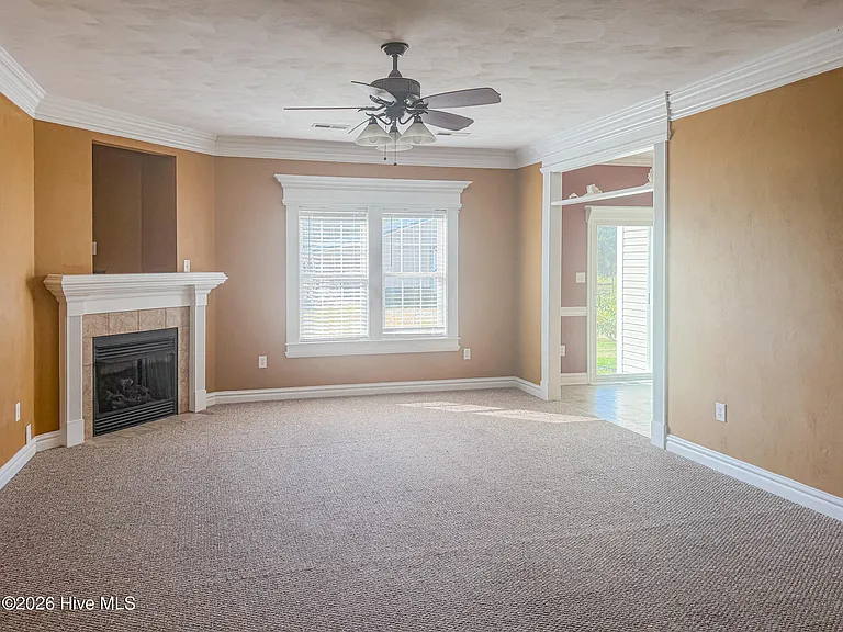 121 Scotland Rd — Photo 9
