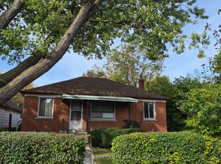 228 S Woodrow Blvd, Scarborough, ON M1N3L9