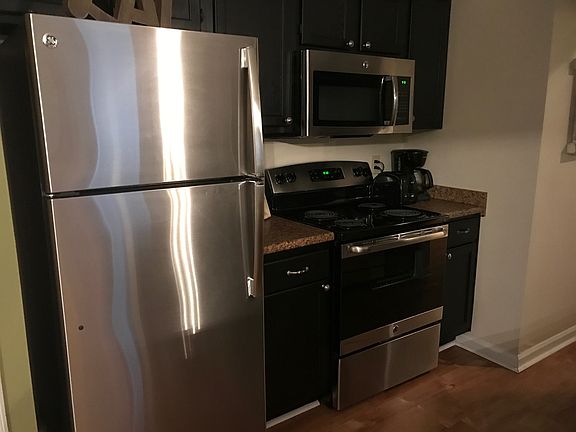 3rd image of 924 Ashbrooke Way APT 1028