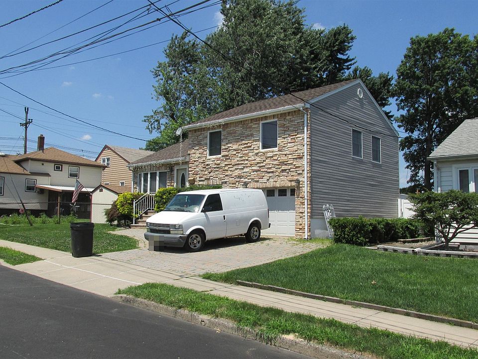 2nd image of 6 Halsey Pl