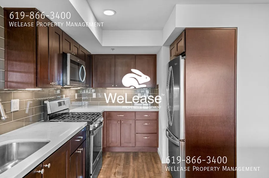 Building Photo - 4100 Voltaire St #206
