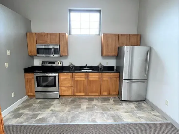 223 Union St #205, Lynn, MA 01902