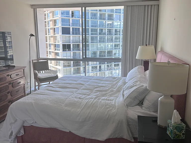 1730 Avenida Del Mundo #1105 — Photo 9