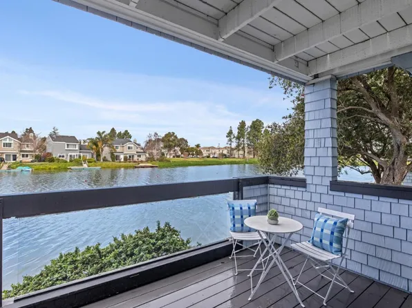 18 Cape Hatteras Ct, Redwood City, CA 94065