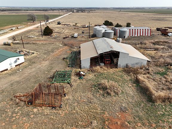 4th image of 0 N 2670th Rd