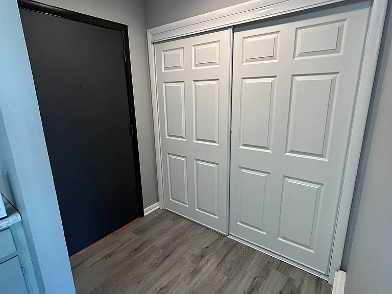11201 S Langley Ave #2H — Photo 9