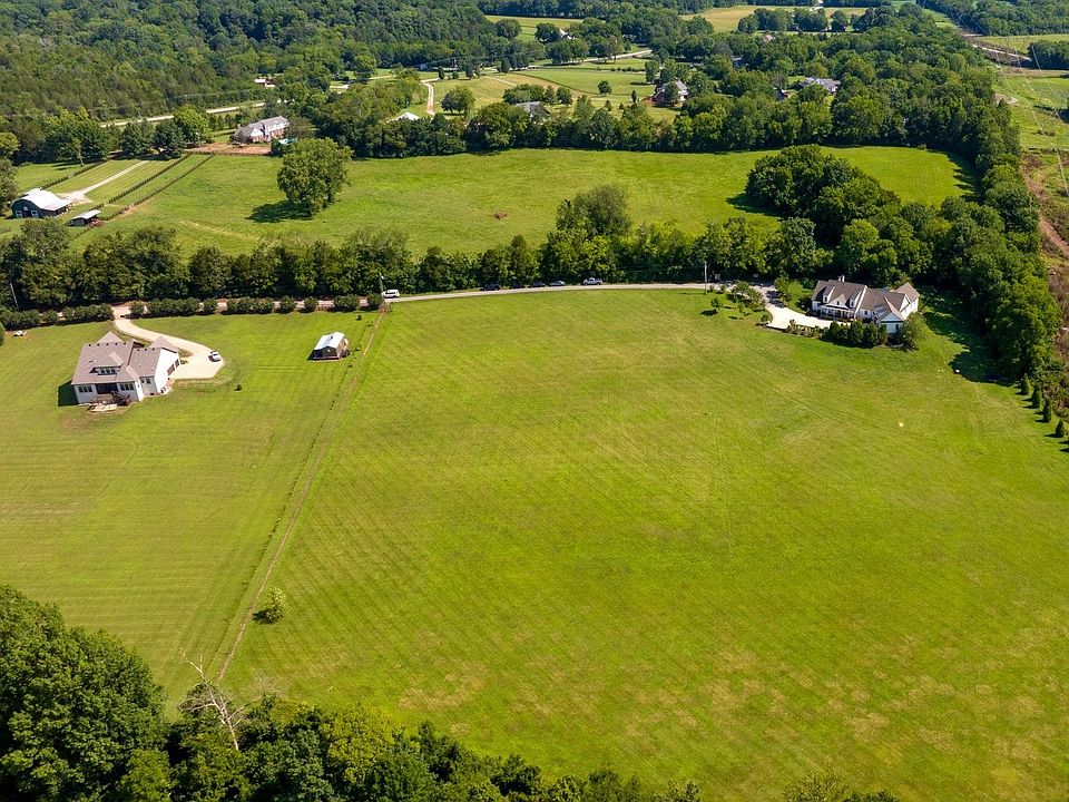 2nd image of 3009 Lockwood Ridge Ln