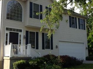 882 Northfield Ave, Pasadena, MD