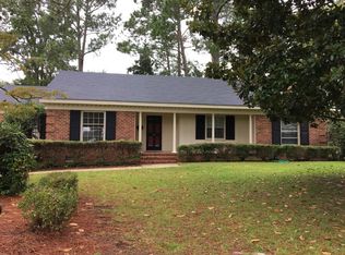 422 Foxhall Rd, Fayetteville, NC 28303