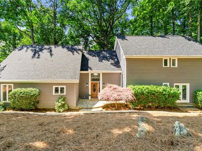 335 River Knoll Dr, Atlanta, GA, 30328