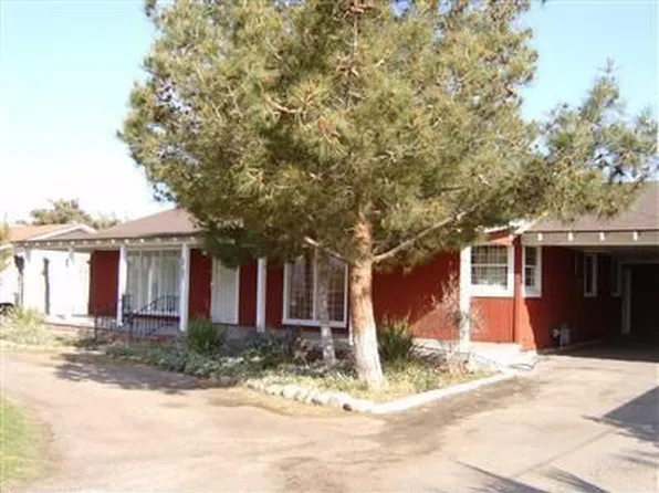 5702 Pioneer Dr, Bakersfield, CA 93306