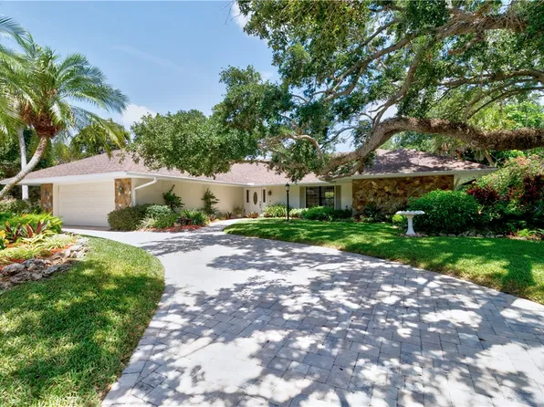 1160 Leeward Ln, Vero Beach, FL 32963