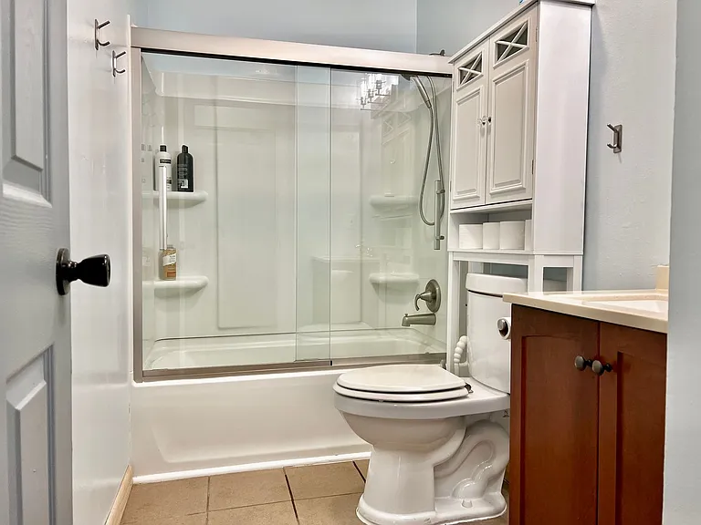 4183 Brammer Dr — Photo 15