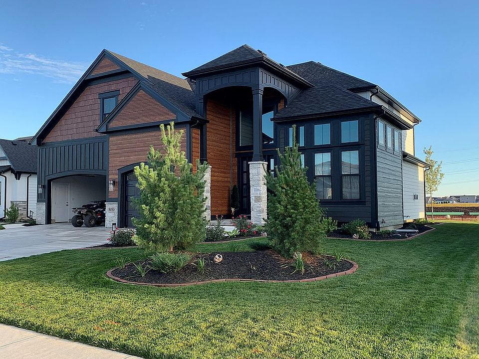 2nd image of 9085 Iris Dr