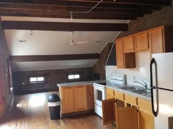 1324 Clay St APT 4, Cincinnati, OH 45202
