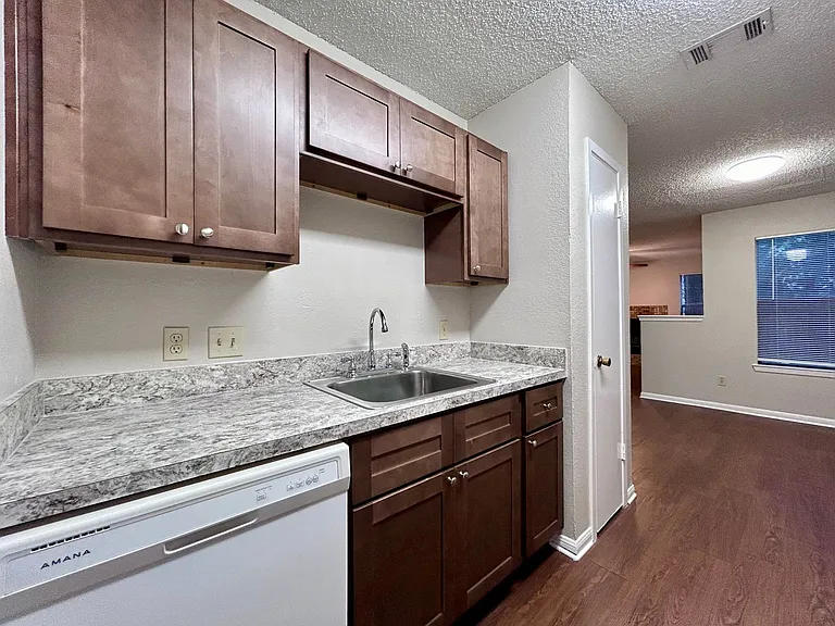 8908 Schick Rd — Photo 14
