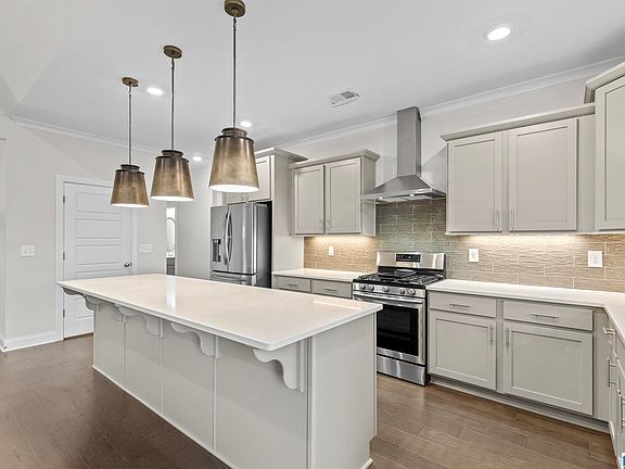 2nd image of 1090 Camellia Ridge Dr