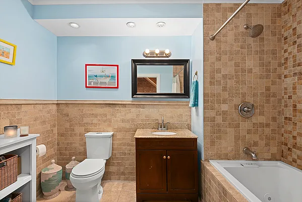 Rented by Compass | media 6