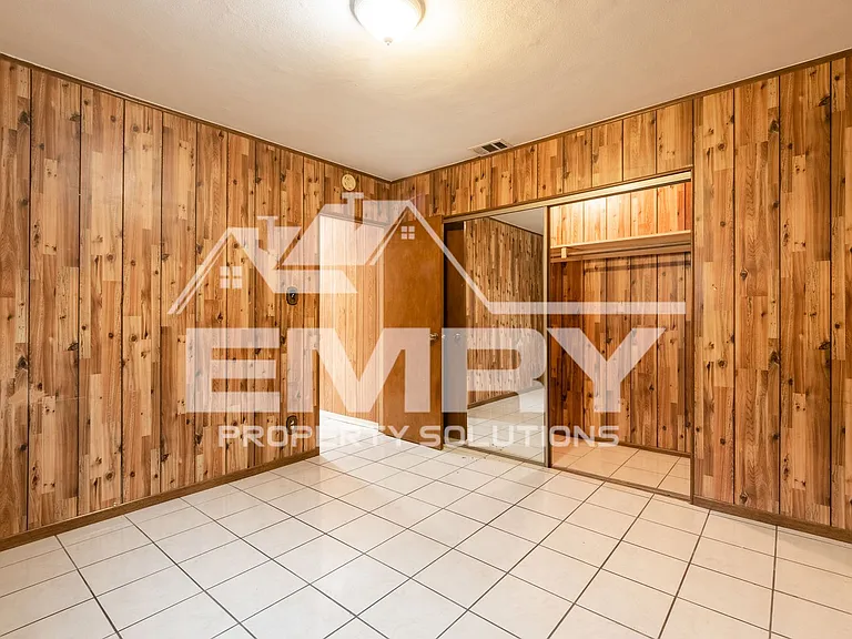 6221 Fishburn Ave — Photo 37