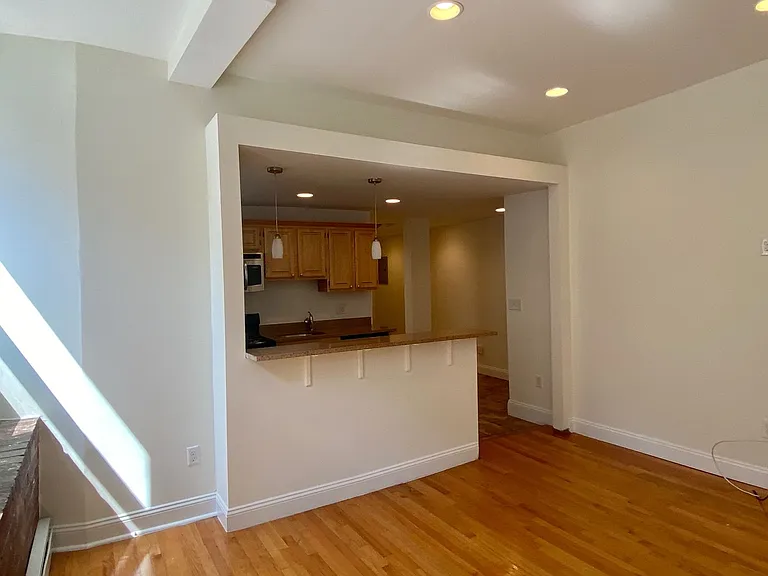 1322 Commonwealth Ave #3D — Photo 28