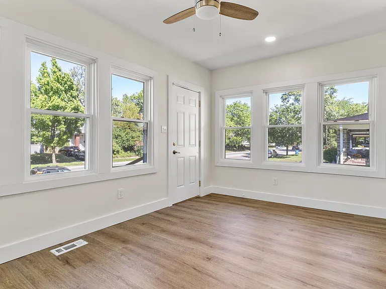 4071 N College Ave #4073 — Photo 3