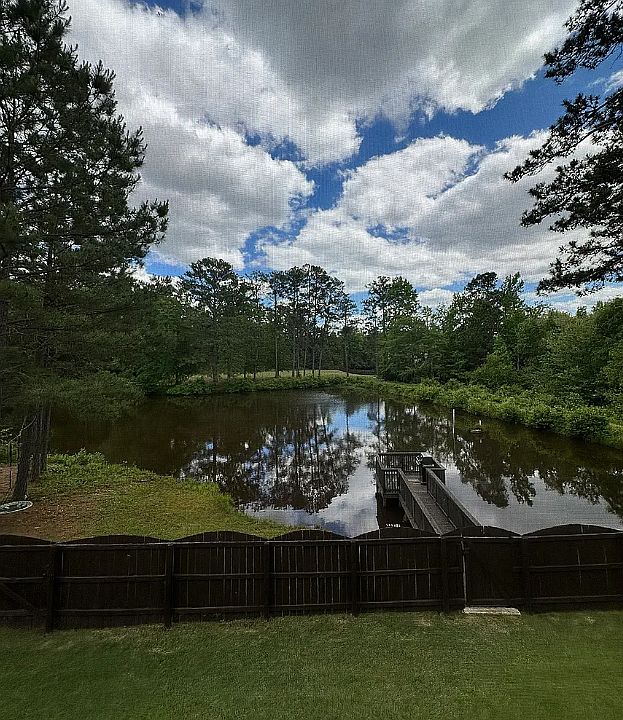 1st image of 734 Cotswold Way