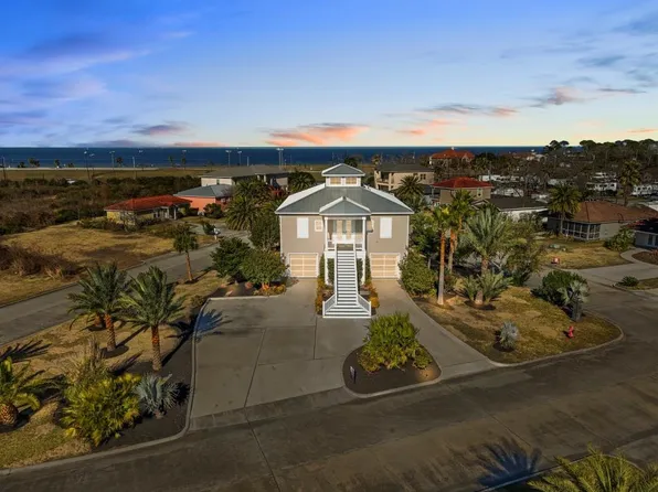 2727 E Bayshore Dr, San Leon, TX 77539